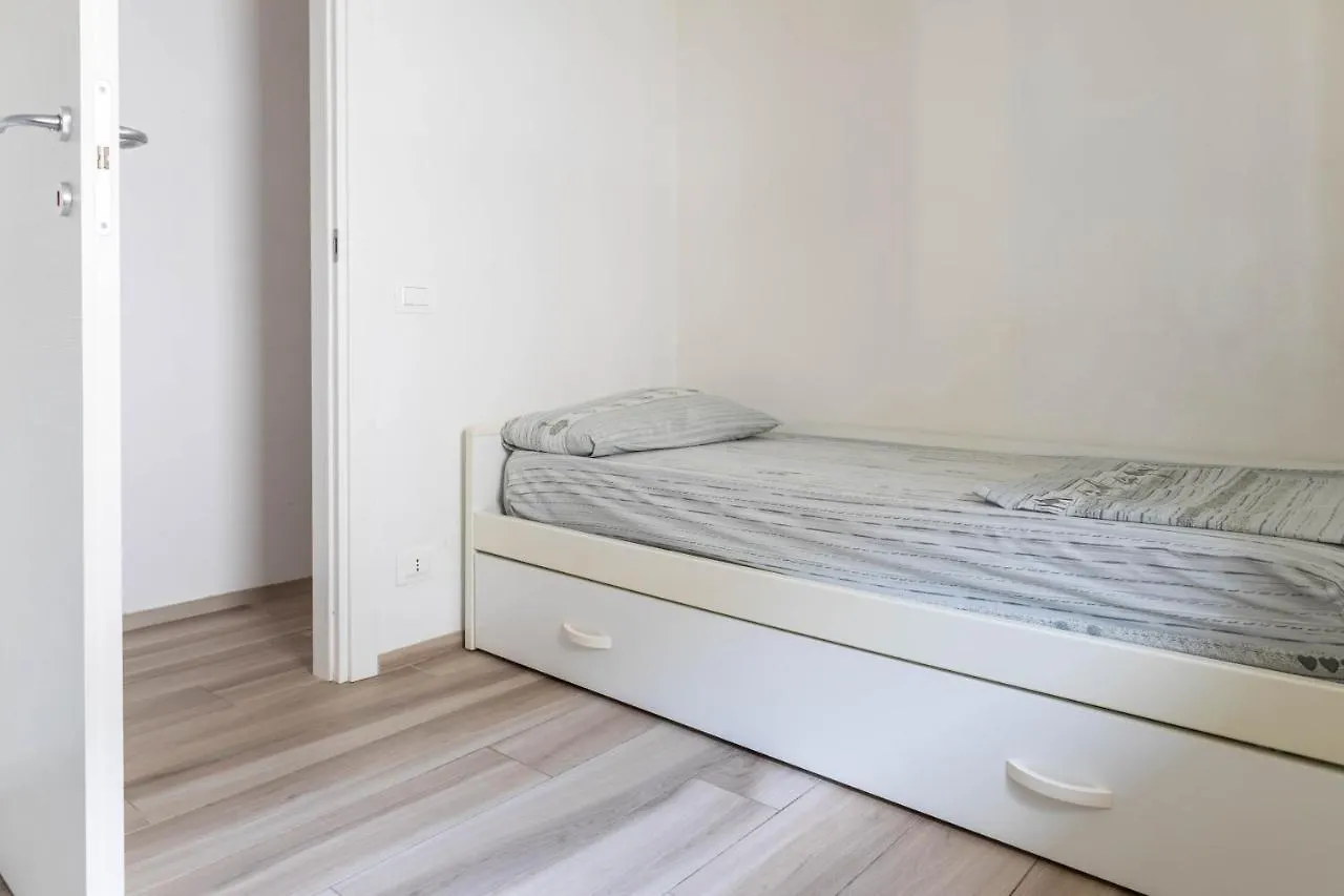 Villa Smiley House San Felice del Benaco 0*,  Italia